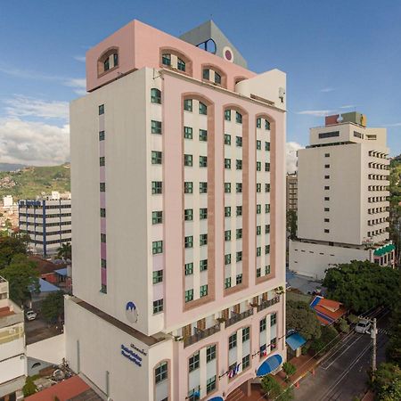 Plaza Del General Aparthotel Тегусигалпа Екстериор снимка