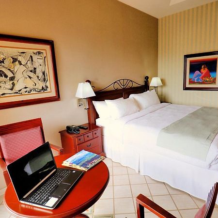 Plaza Del General Aparthotel Тегусигалпа Екстериор снимка