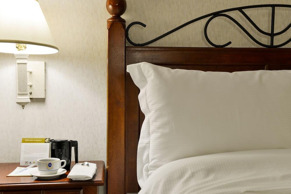 Plaza Del General Aparthotel Тегусигалпа Екстериор снимка