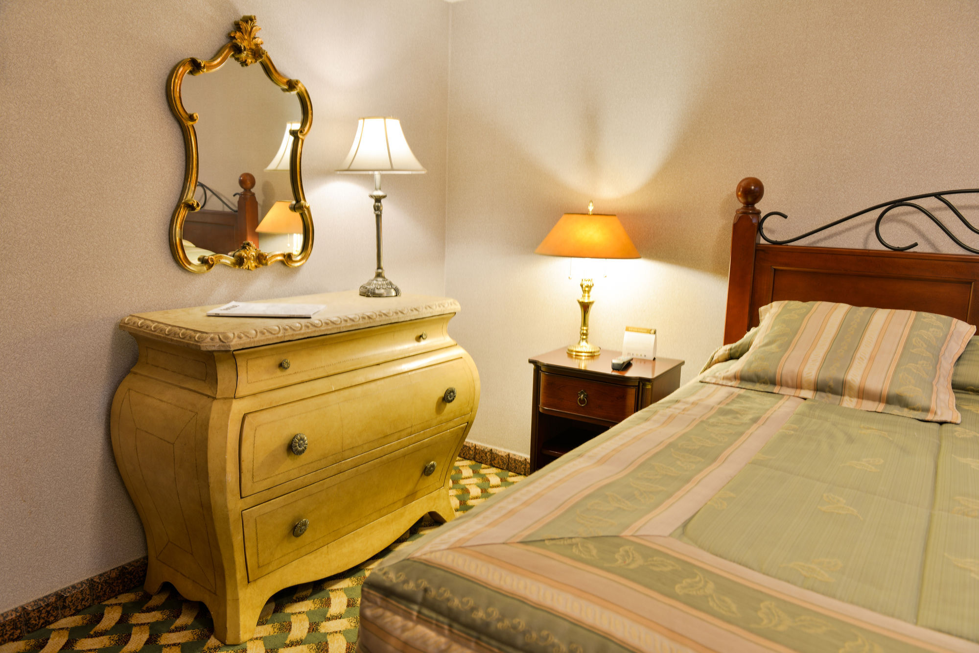 Plaza Del General Aparthotel Тегусигалпа Екстериор снимка